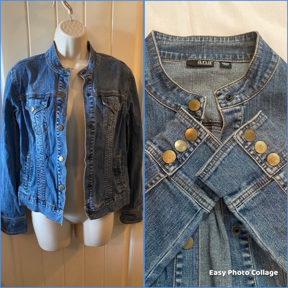 a.n.a Jackets & Blazers - 💥 3/$15 a.n.a Denim Jean Jacket - M